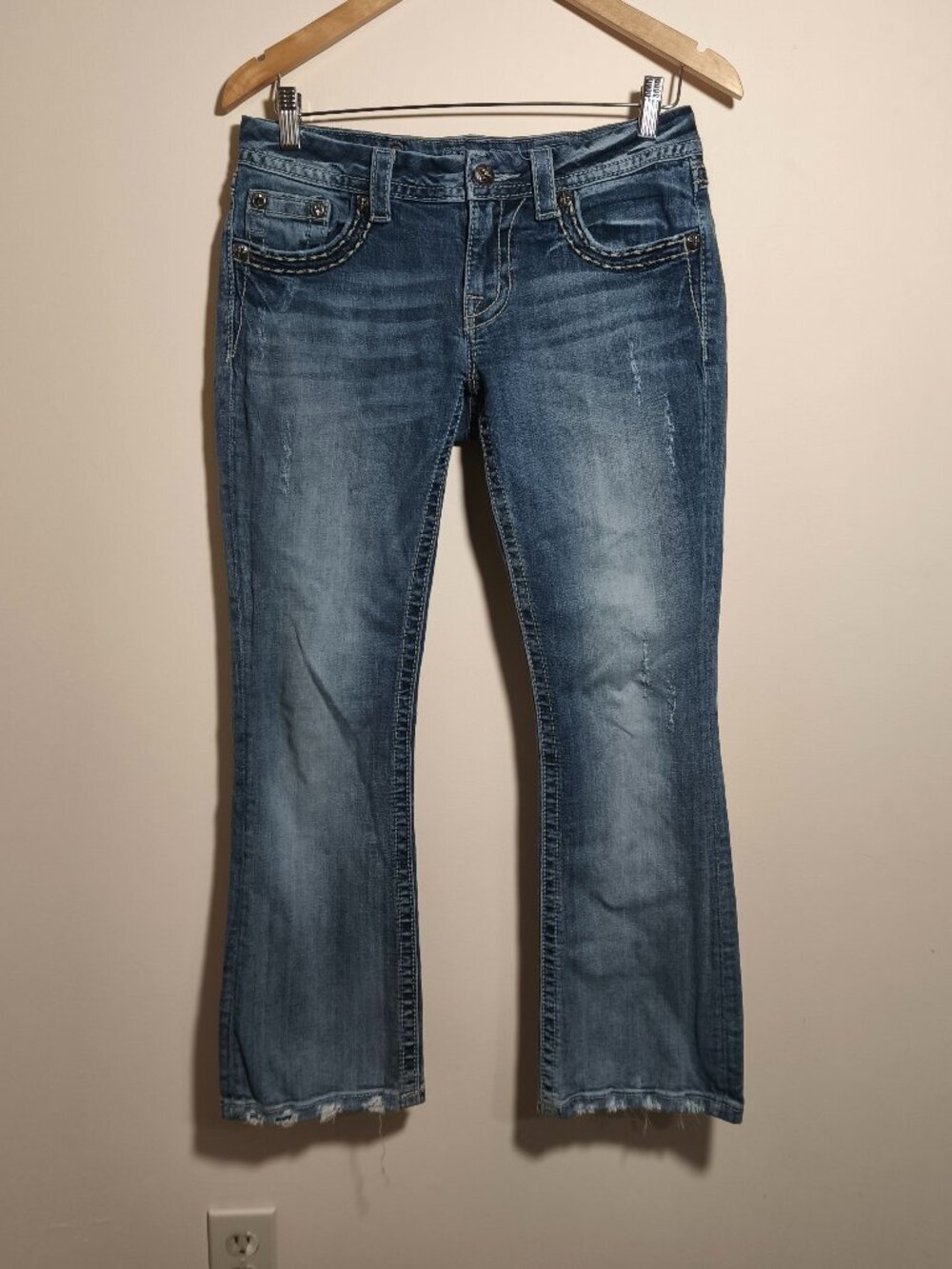 y2k Miss Me Easy Boot Jean Rhinestone Embroidered sz 29 Medium Wash